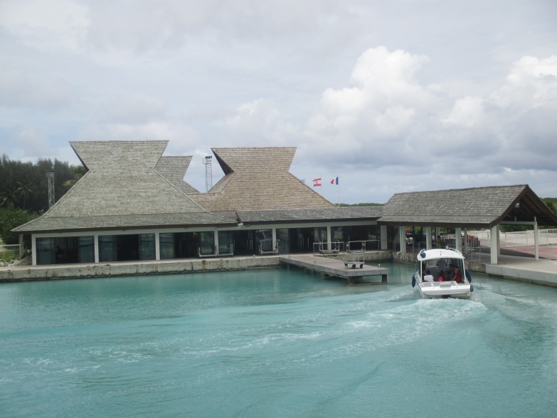 L'aéroport de Bora Bora